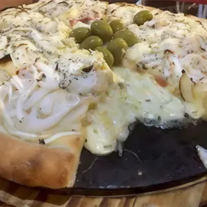 Fugazzeta Rellena