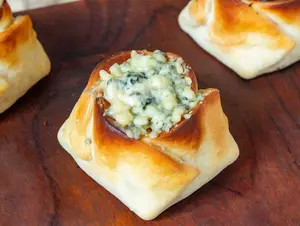 Canastita de jamón y roquefort