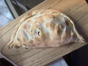 Calzone De Vegetales Grillados