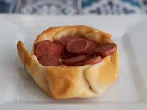 Canastita de salchicha