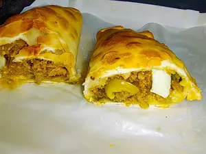 Empanada carne suave c/hu y ac