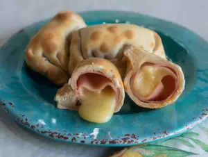 Empanada jamón y queso horno