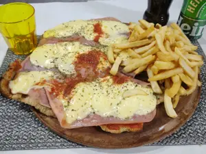 Milanesa xl napolitana c/frita