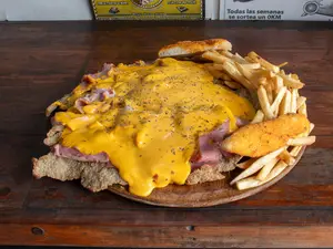 Milanesa xl panceta,cheddar fr