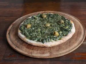 Pizza con espinaca