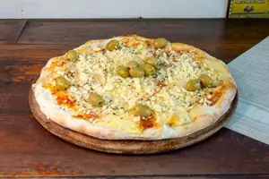 Pizza con provolone