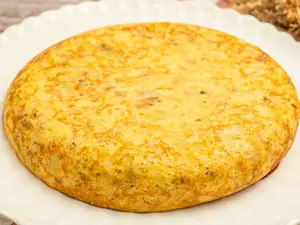 Tortilla de jamón y morrone
