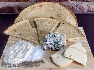 FAINA BLUE