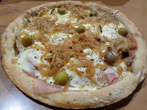 FUGAZZETTA CON JAMON