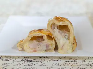 Empanada De Roquefort Y Jamón