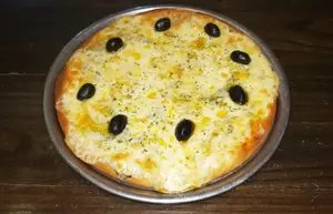 Pizza 3 Quesos Chica
