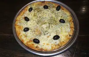 Pizza fugazzeta con roque ch
