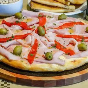Pizza jamón y Morrones Chica