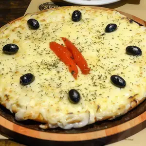 Pizza Provolone Chica