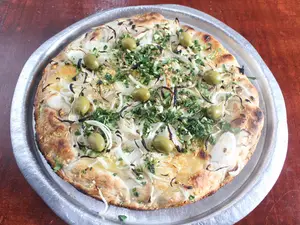 Fugazzeta con queso rellena