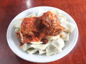 Ravioles Con Estofado Carne