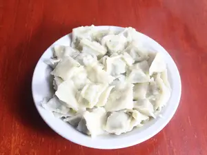 Ravioles verdura con salsa