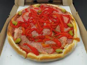 Pizza de jamón y morrón