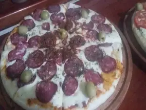 Pizza calabresa