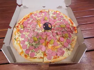 Pizza de salchicha