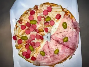 Pizza mitad y mitad