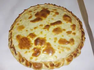 Tarta jamón y queso completa