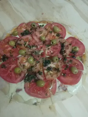 Pizza napolitana grande