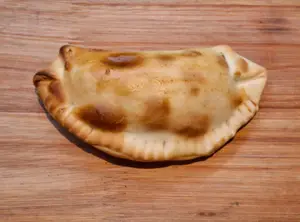 Empanada carne picante