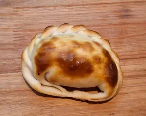 Empanada jamón y queso