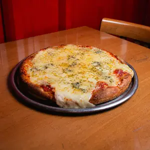 Pizza Cuatro quesos