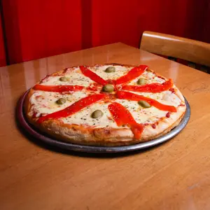 Pizza mozzarella con morrón