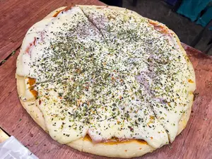 Pizza jamón