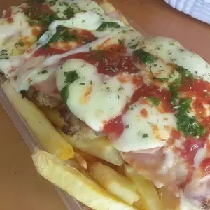 Mila napolitana con papas