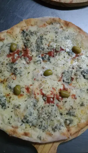 Pizza roquefort