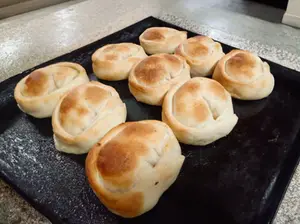 Empanada de jamón y queso