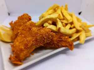 Chicken fingers c/fr + 1 salsa