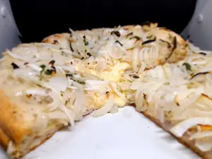 Pizza grande fugazzeta rellena