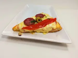 Porcion pizza calabresa