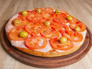 Pizza napolitana con jamón