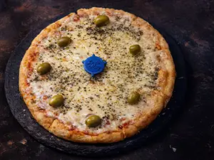 1/2 Pizza de mozzarella