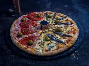 Pizza 1/2 y 1/2 a eleccion