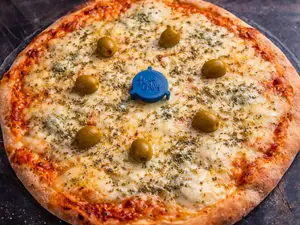 Pizza 3 quesos