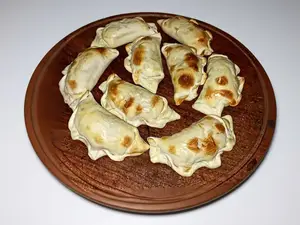 Empanada de jamón y queso