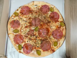 Pizza calabresa