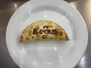 Empanada carne cortadacuchillo