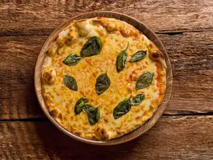Pizza pequeña + bebida
