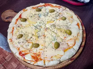 Pizza 4 Quesos