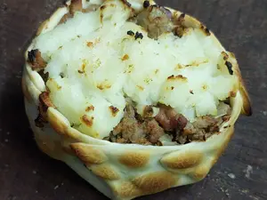 Empanada de carne a la rossini
