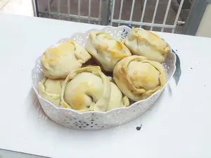Empanada de cebolla y queso
