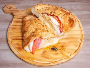 Calzone stromboli